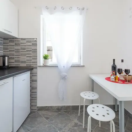 Golden View Apartmán Mlini